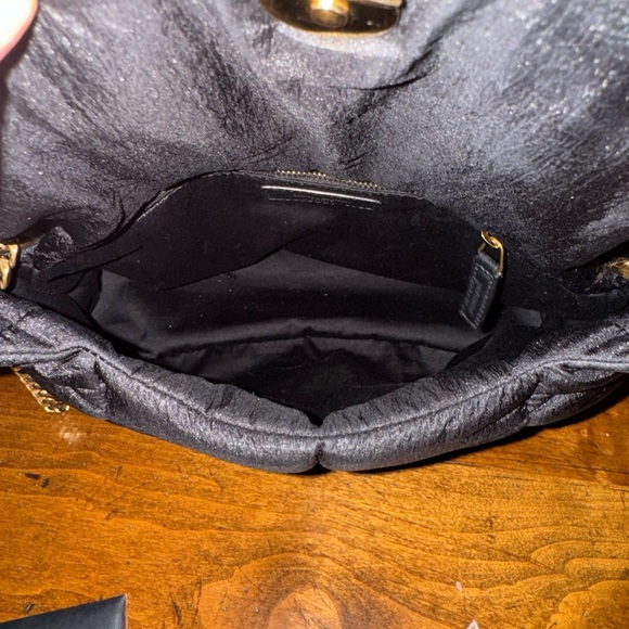 NWT Saint Laurent LOULOU puffer in black and gold - Picture 8 of 9